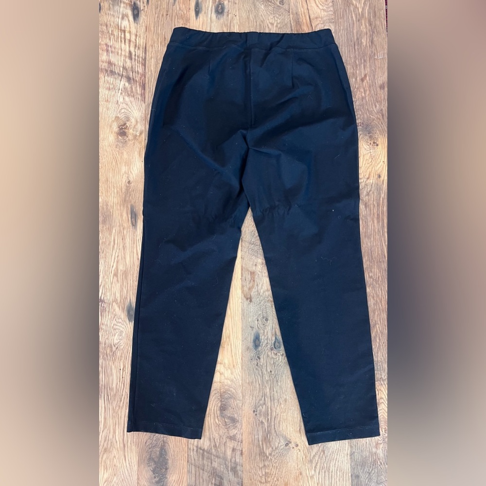 Eileen Fisher Washable Crepe Black Pants - Picture 6 of 6